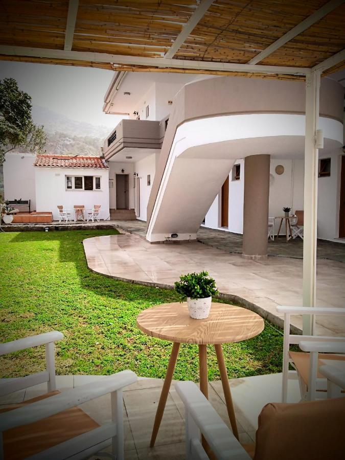 Idomeneas Apartments Σούγια Εξωτερικό φωτογραφία